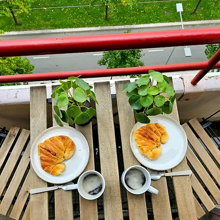 Le 2005 Double Balneo, Lit Queen Size, Soiree Romantique * غرونوبل