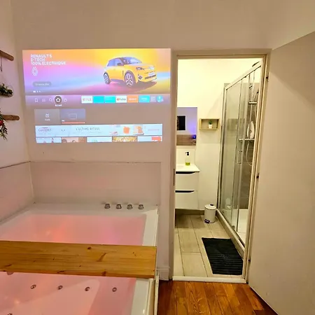 דירה Le 2005 Double Balneo, Lit Queen Size, Soiree Romantique