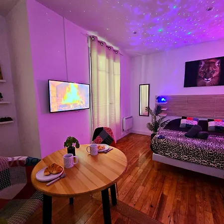 Le 2005 Double Balneo, Lit Queen Size, Soiree Romantique